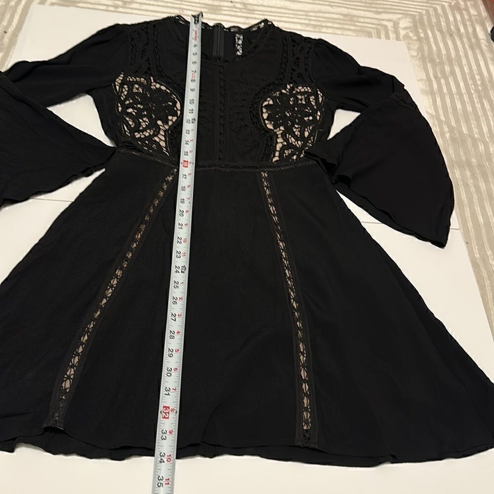 Hotel Particulier women’s mini lace long sleeve dress size M Made in Italy - Picture 16 of 17